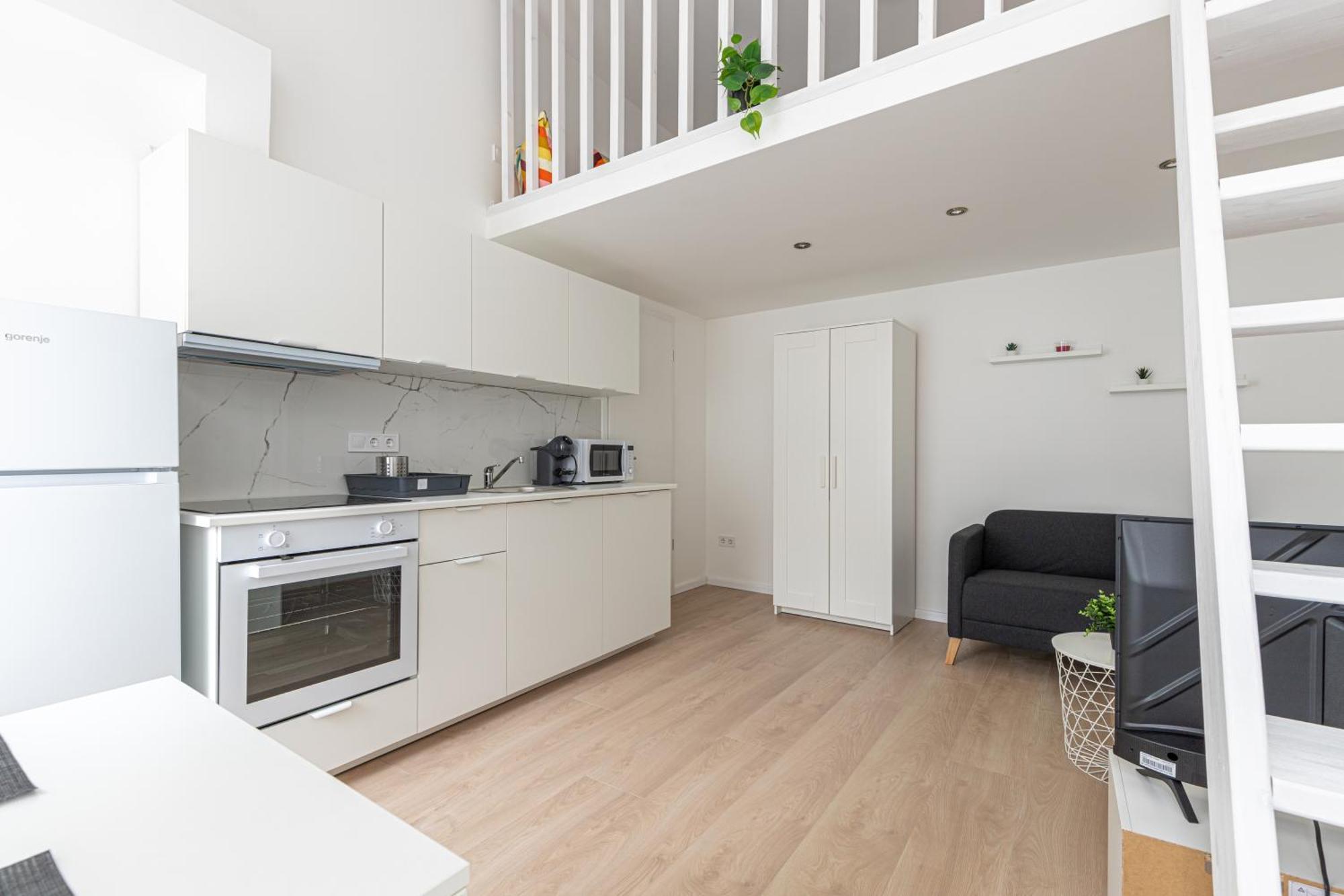 Residences 2 *